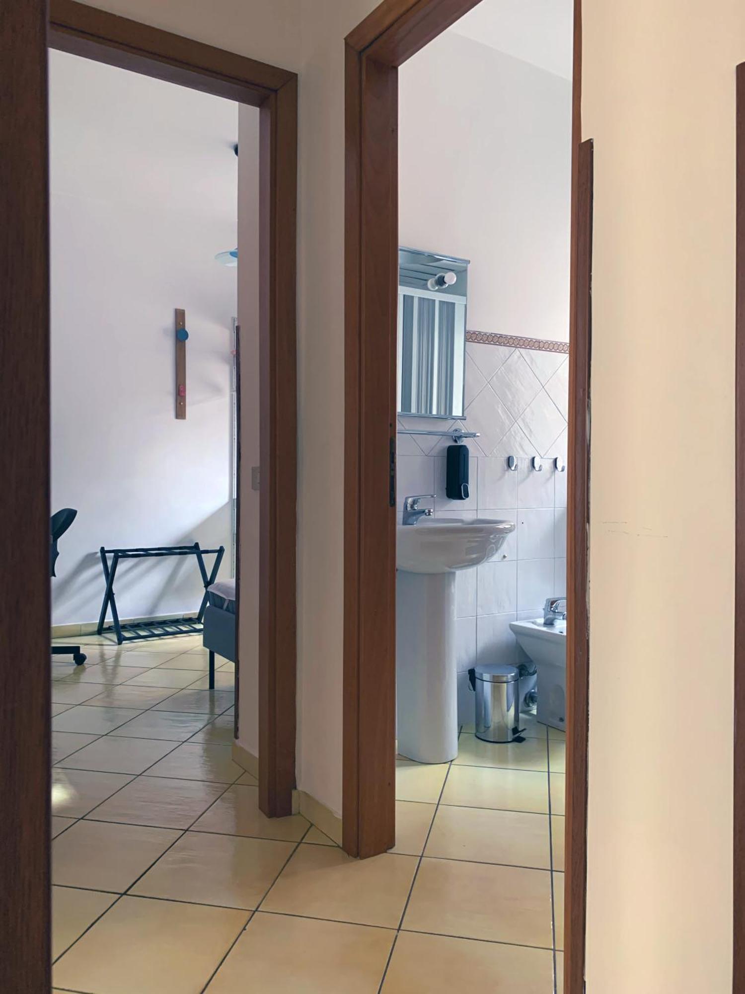 شقة Casa Velasquez باليرمو المظهر الخارجي الصورة